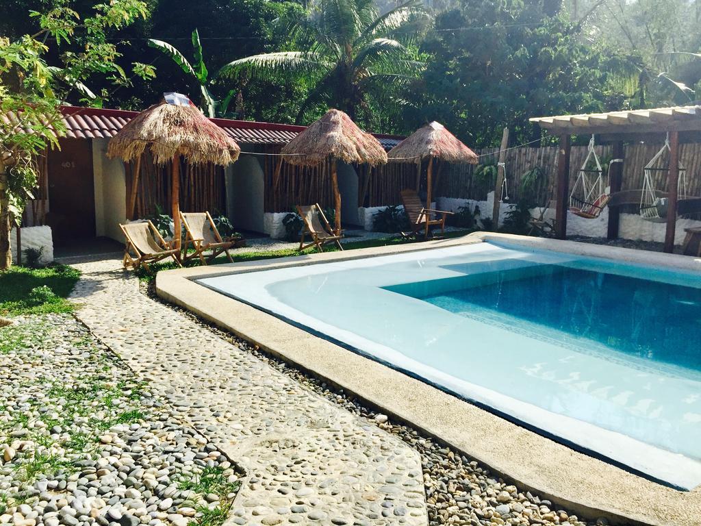 Casa Mia Resort Puerto Galera Exterior foto