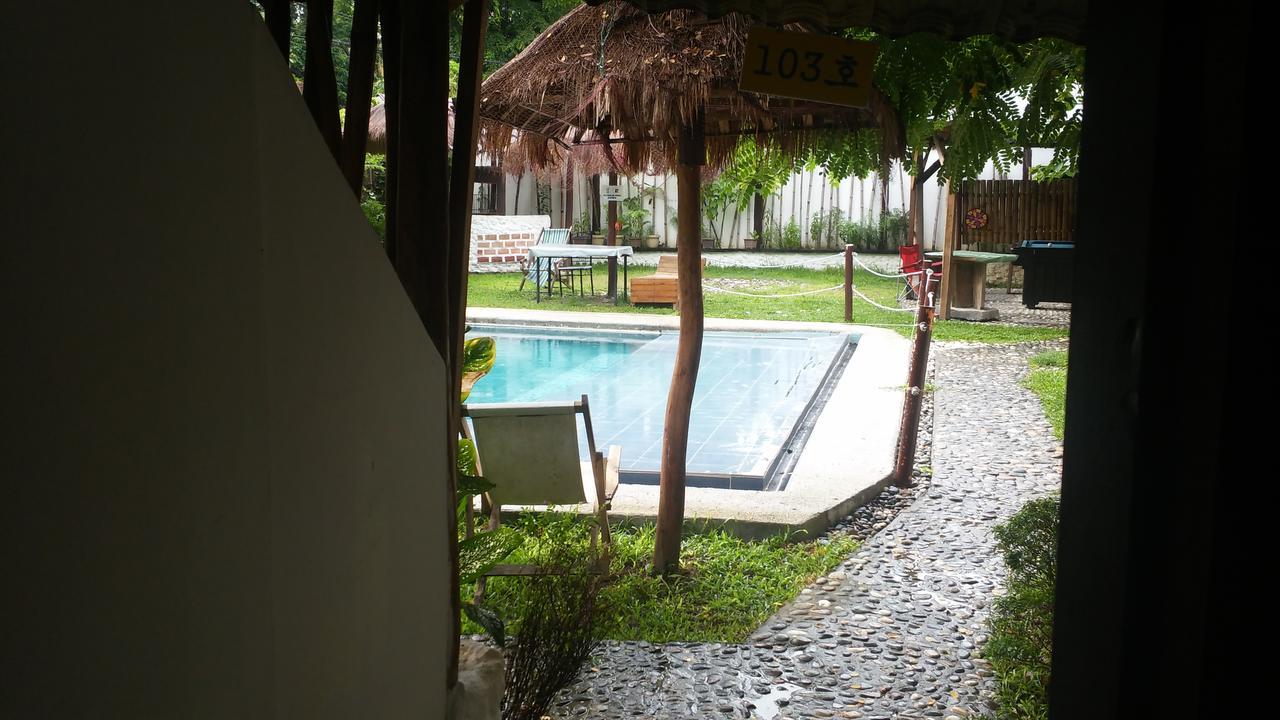 Casa Mia Resort Puerto Galera Exterior foto